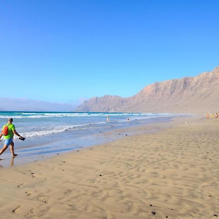 Famara Beach Apt Eksteriør billede