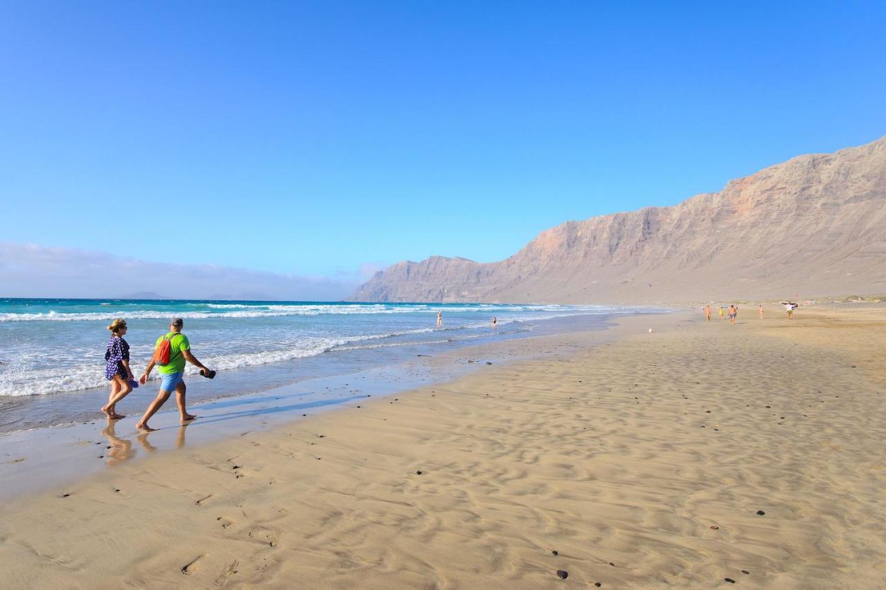 Famara Beach Apt Eksteriør billede