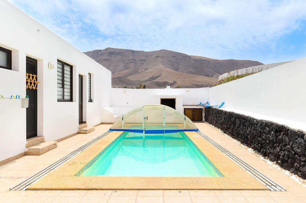 Famara Beach Apt Eksteriør billede